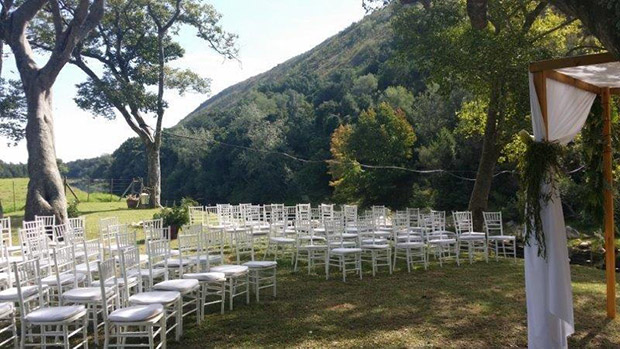 Somerset Gift Wedding Venue Outdoor Wedding Ceremony under Tree
