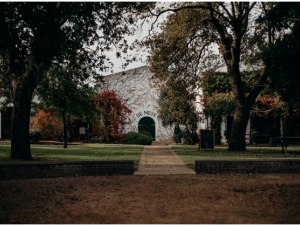 De Meye Wine Estate Stellencosch Wedding Venue Main View 